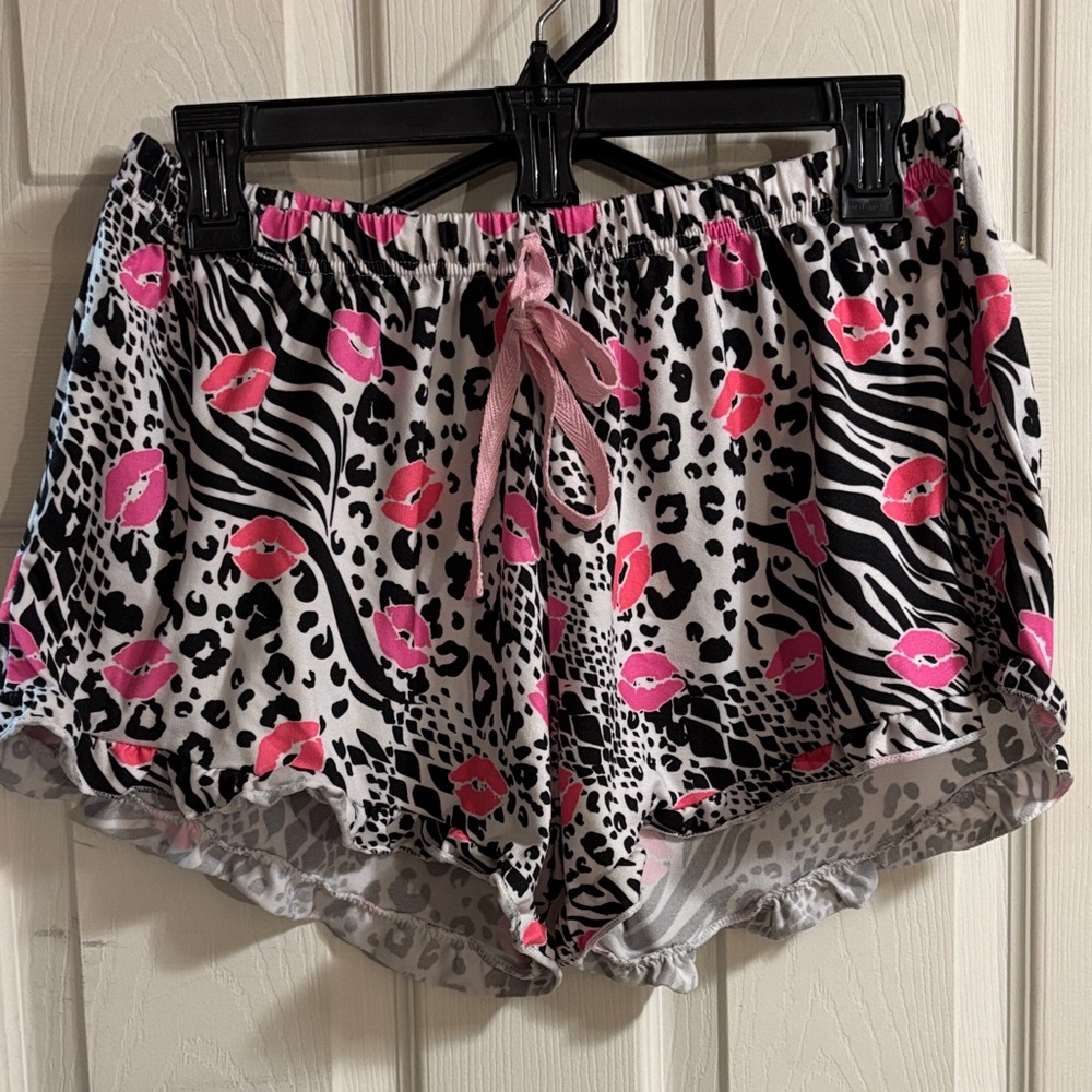 dELiA*s Pink and Black Animal Print Pajama Shorts